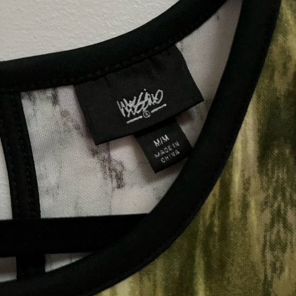 Medium Mossimo dress - Picture 4 of 6